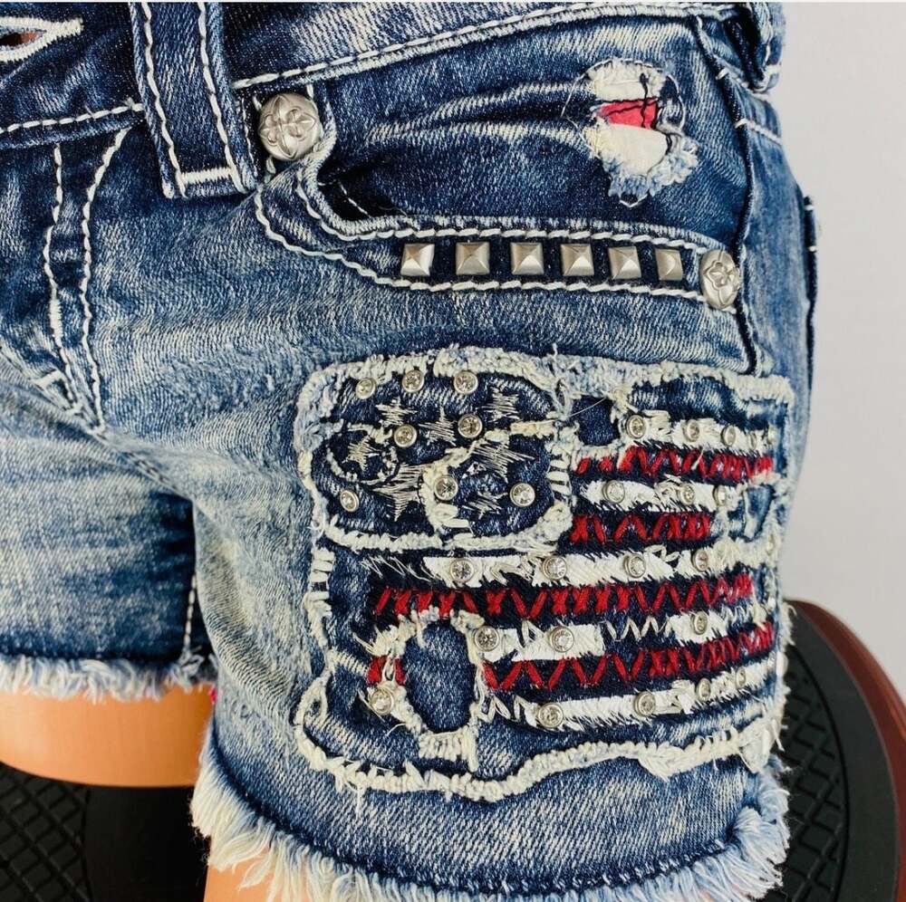 Buckle Miss Me Jeans "Destroyed Stars & - Picture 10 of 11